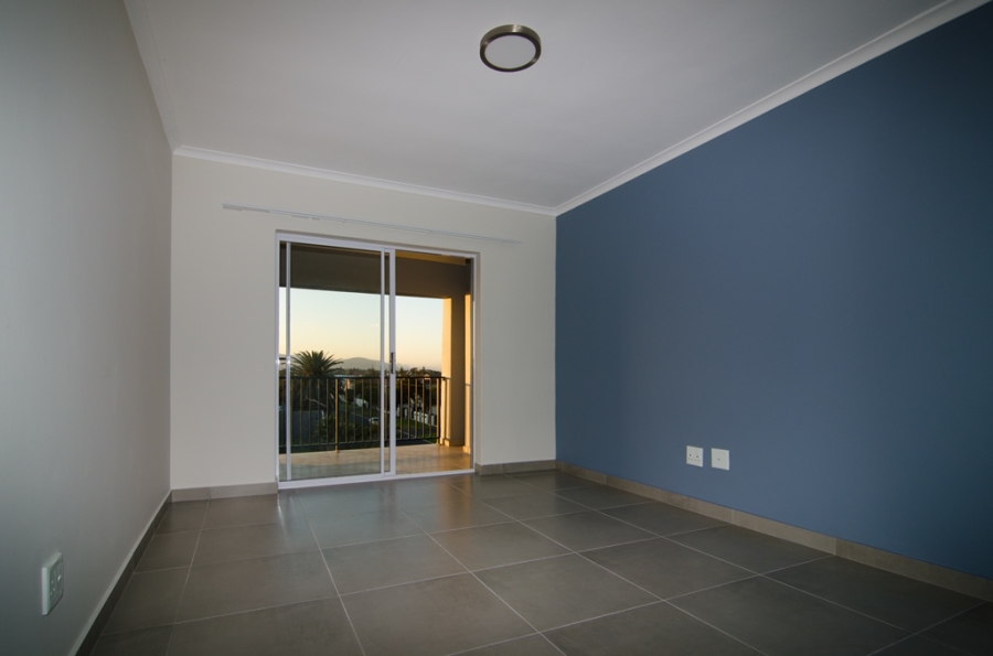 To Let 2 Bedroom Property for Rent in Beachfront Western Cape